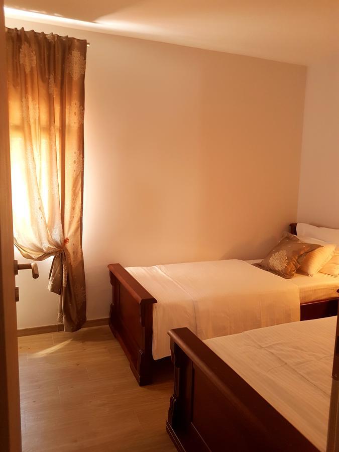 Guest house And Lijesevic Budva